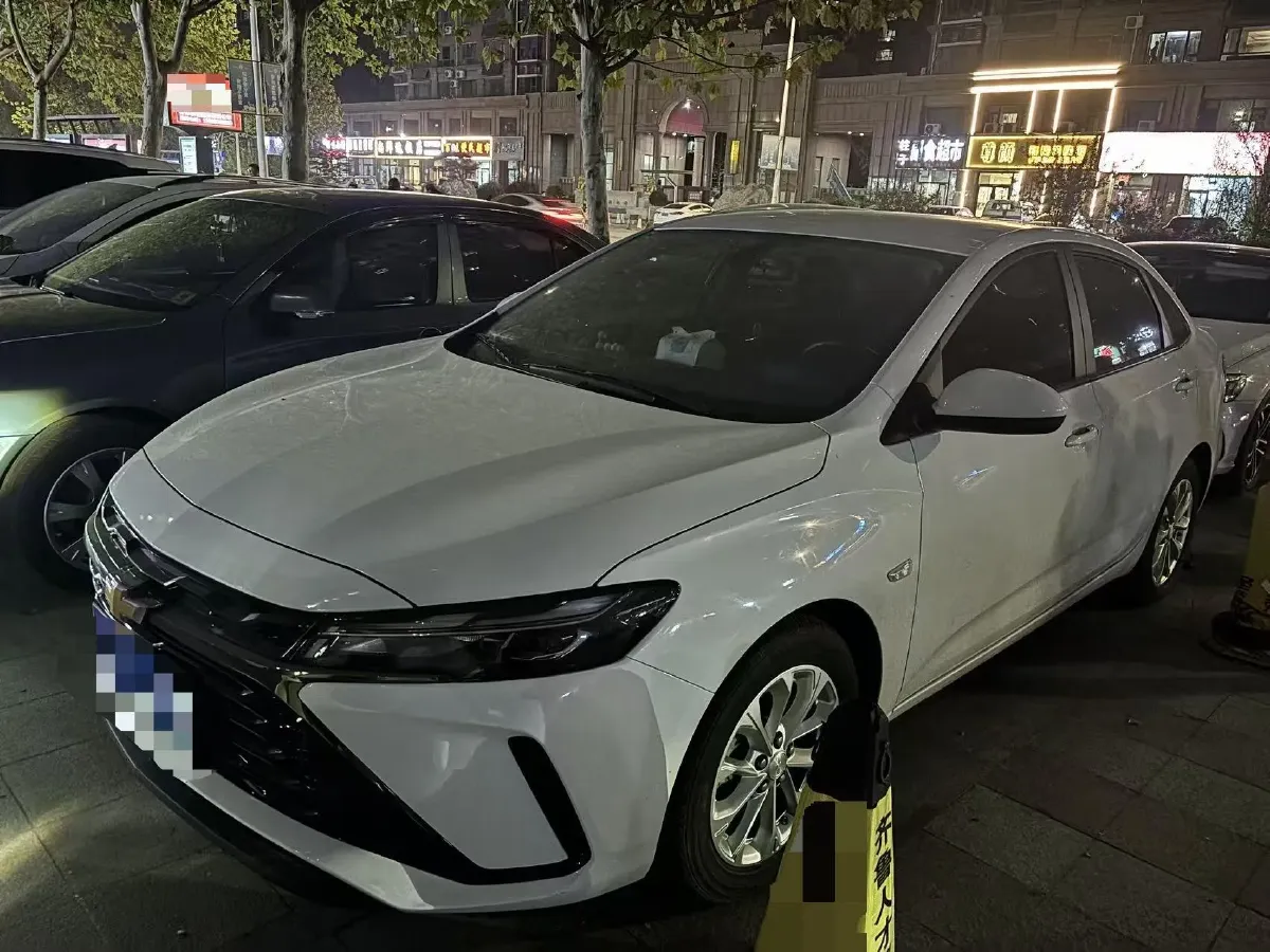 2023 Chevrolet Monza 1.5L 113HP L4 6DCT,autocango,china used car exporter,china ev exporter,chinese used car exporter,chinese used ev exporter