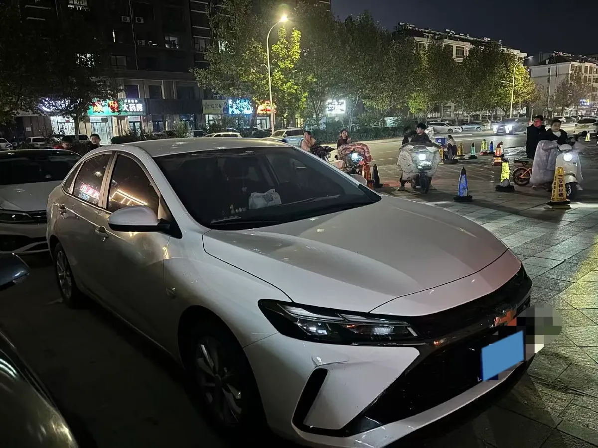 2023 Chevrolet Monza 1.5L 113HP L4 6DCT,autocango,china used car exporter,china ev exporter,chinese used car exporter,chinese used ev exporter