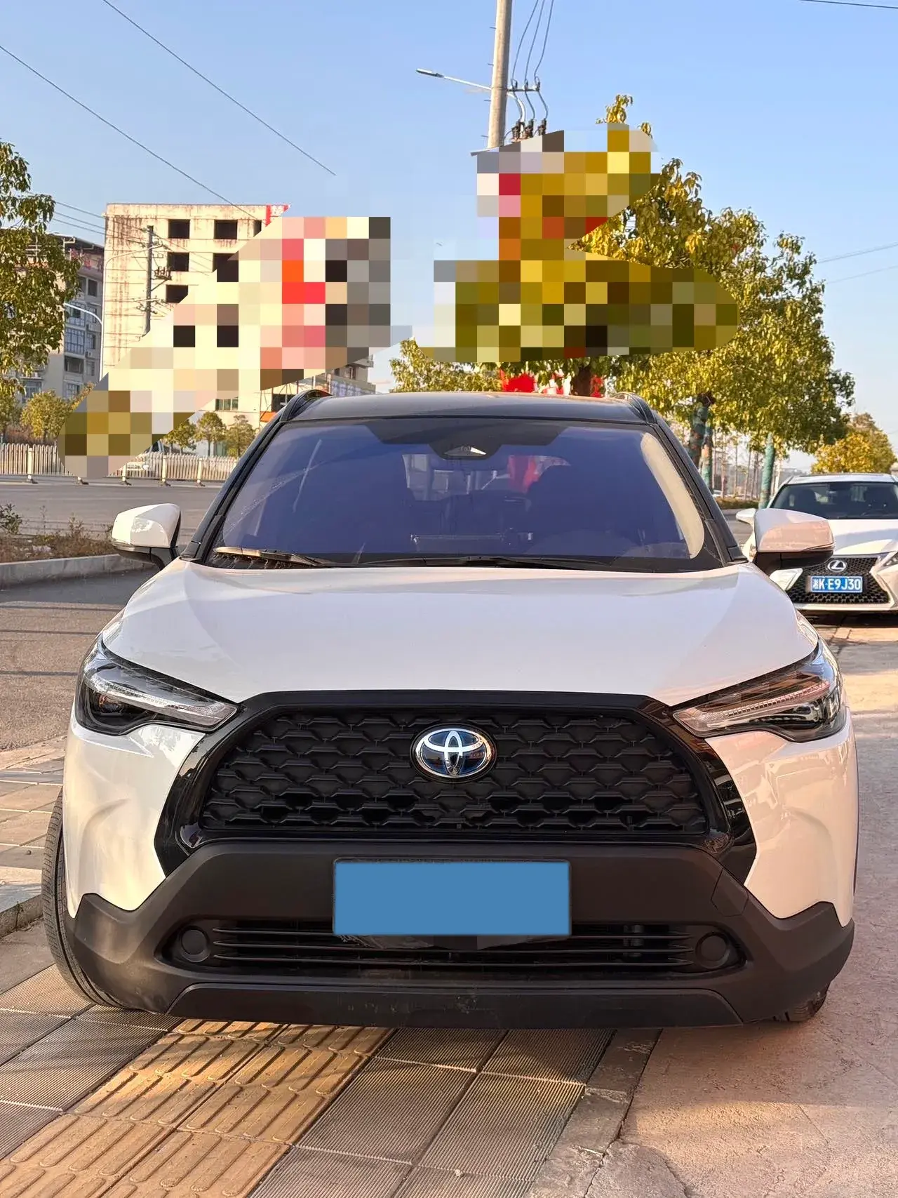 2023 TOYOTA COROLLA thumbnail 2