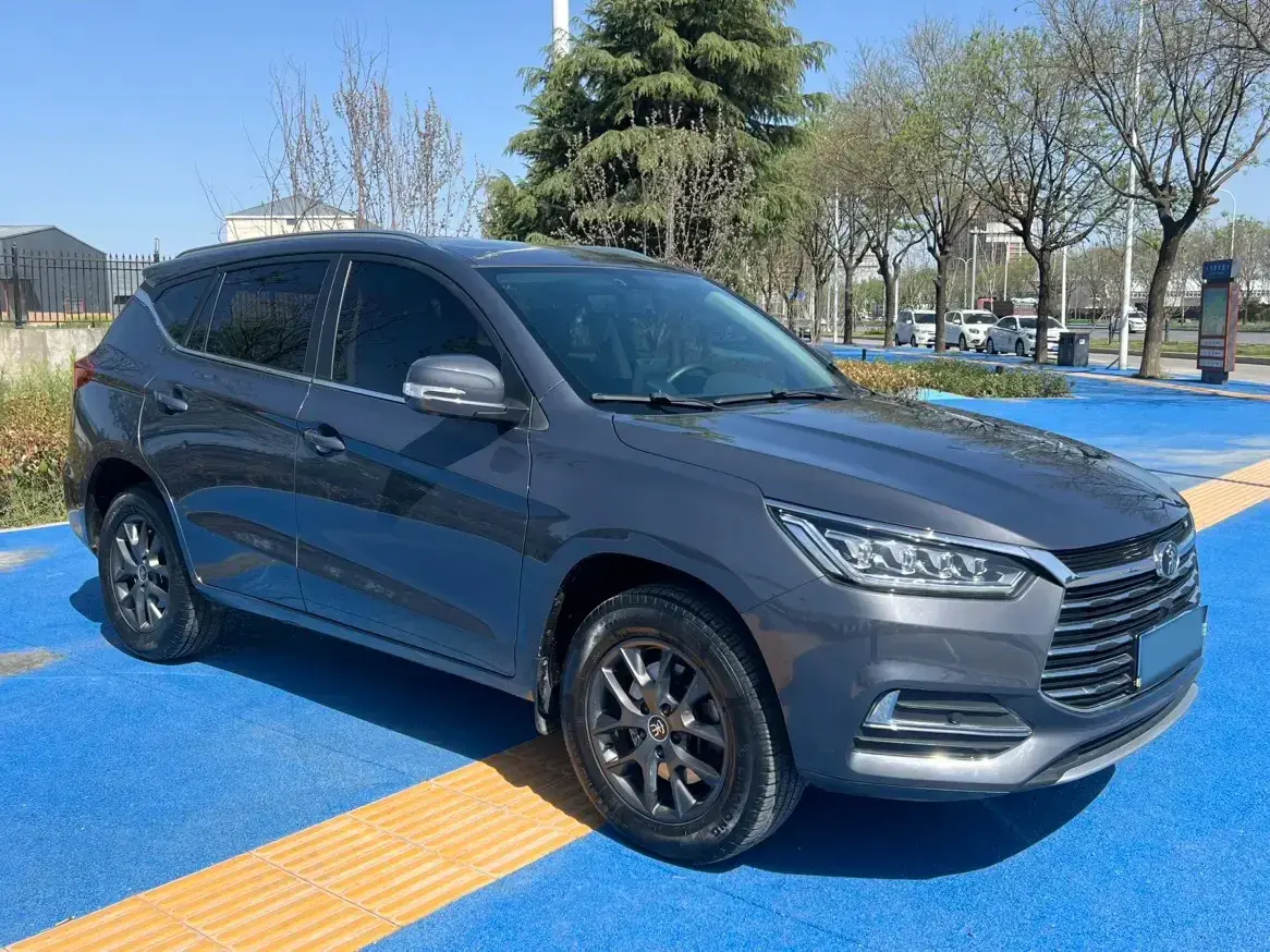 2019 BYD SONG thumbnail 3