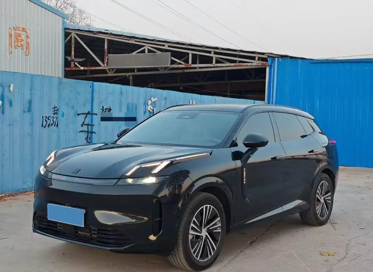 2025 LYNK&CO 08 EM-P 1.5T 163HP L4 3DHT PHEV 21.2KWH