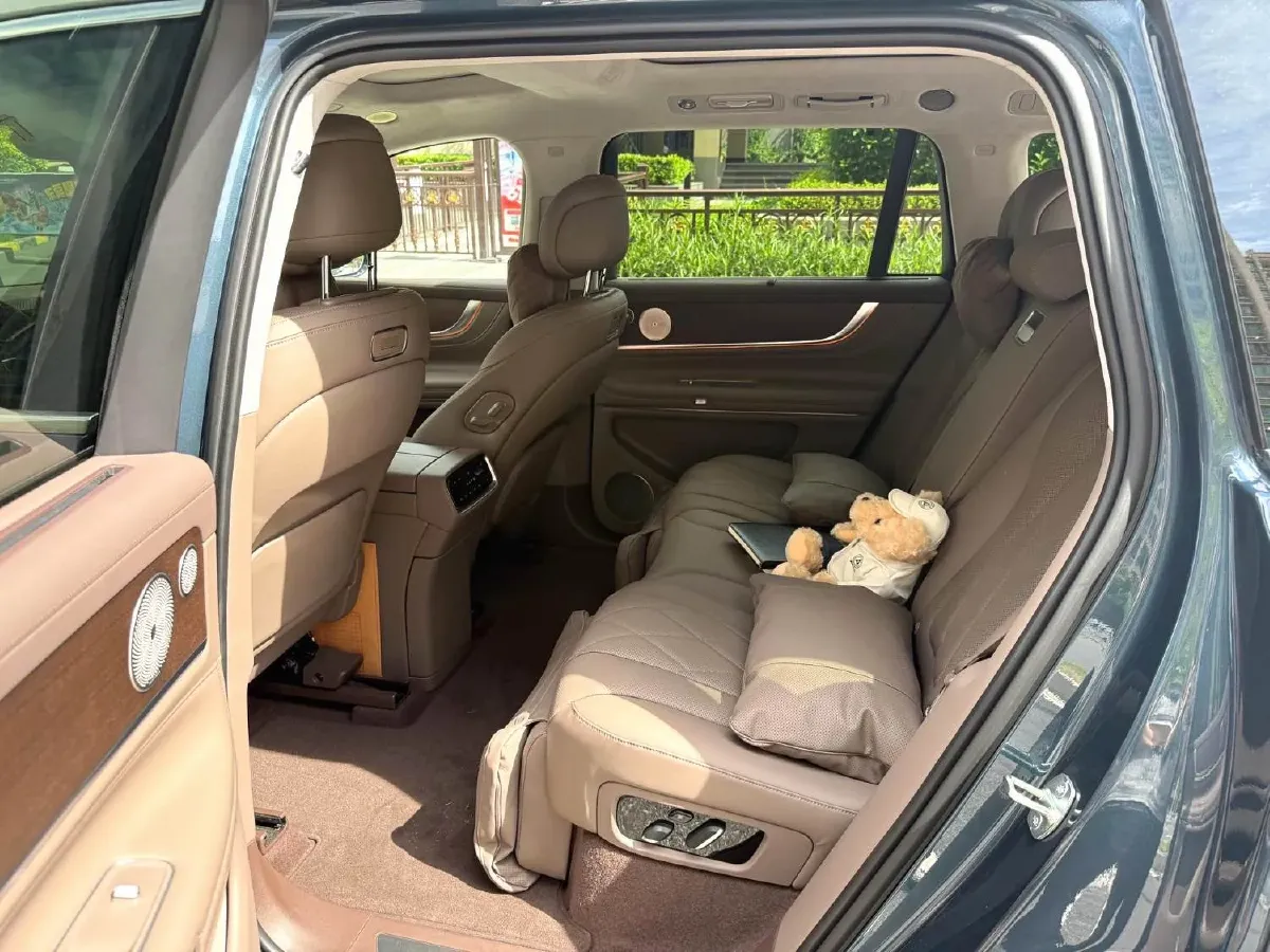 2024 HIMA AITO M9 1.5T 152HP L4 REEV 52KWH,autocango,china used car exporter,china ev exporter,chinese used car exporter,chinese used ev exporter