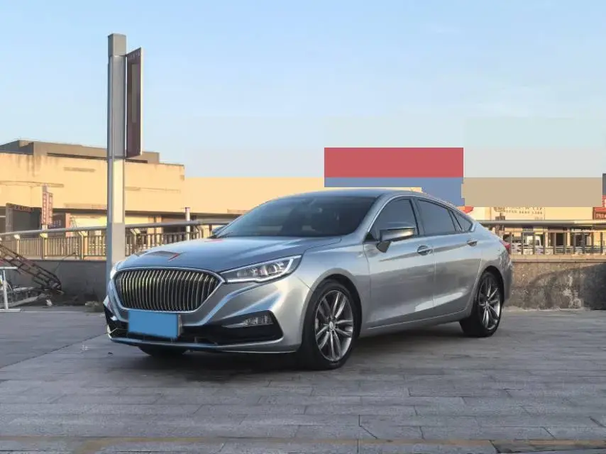 2018 HONGQI H5 view 1