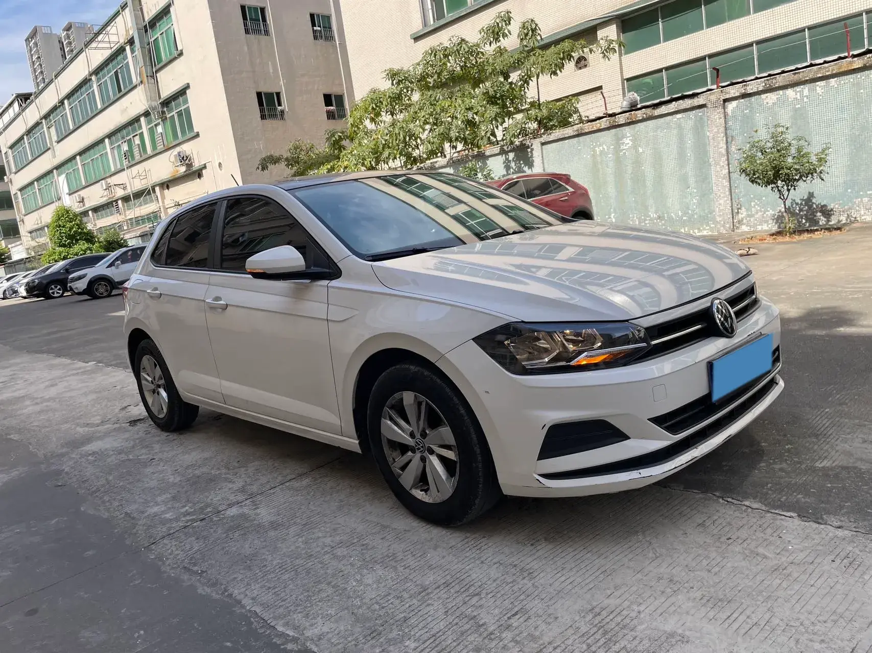 2021 VOLKSWAGEN POLO thumbnail 3