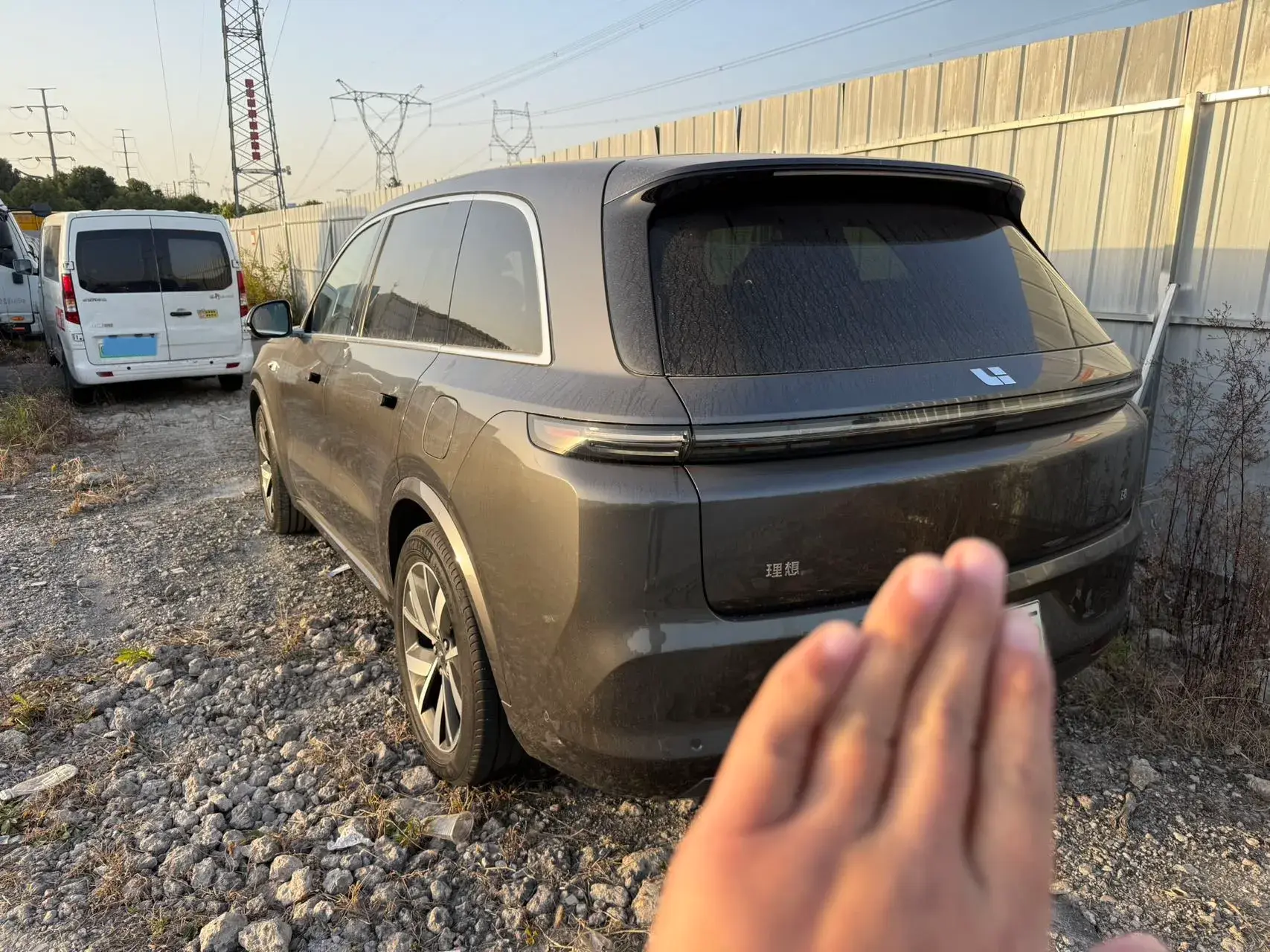 2023 LI L8 thumbnail 4