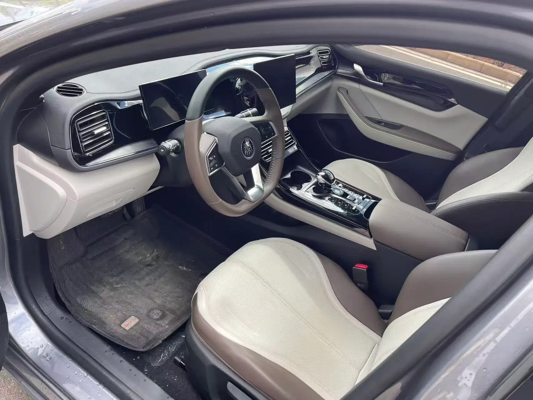 2025 BYD QIN thumbnail 4