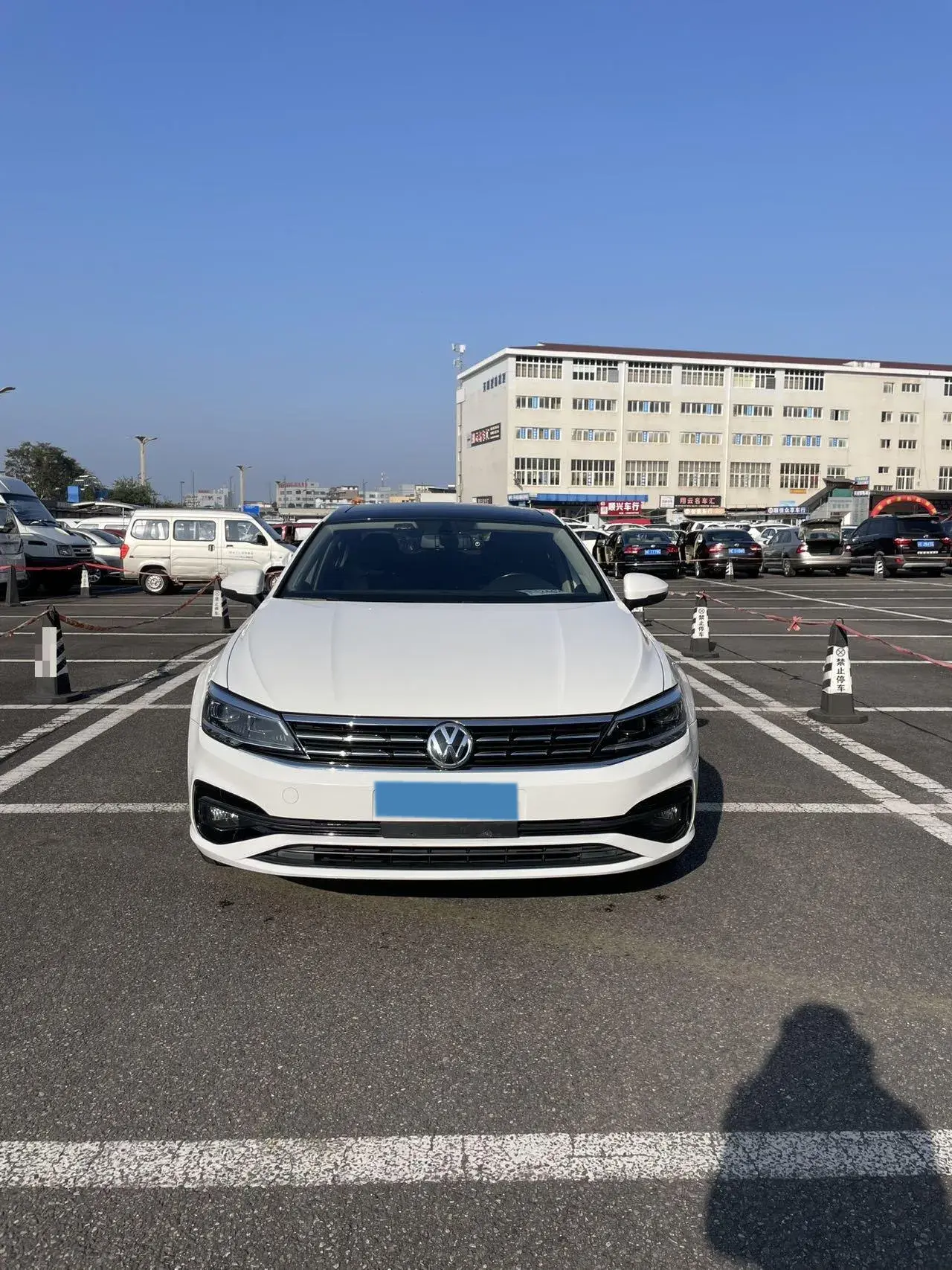 2019 VOLKSWAGEN LAMANDO thumbnail 2