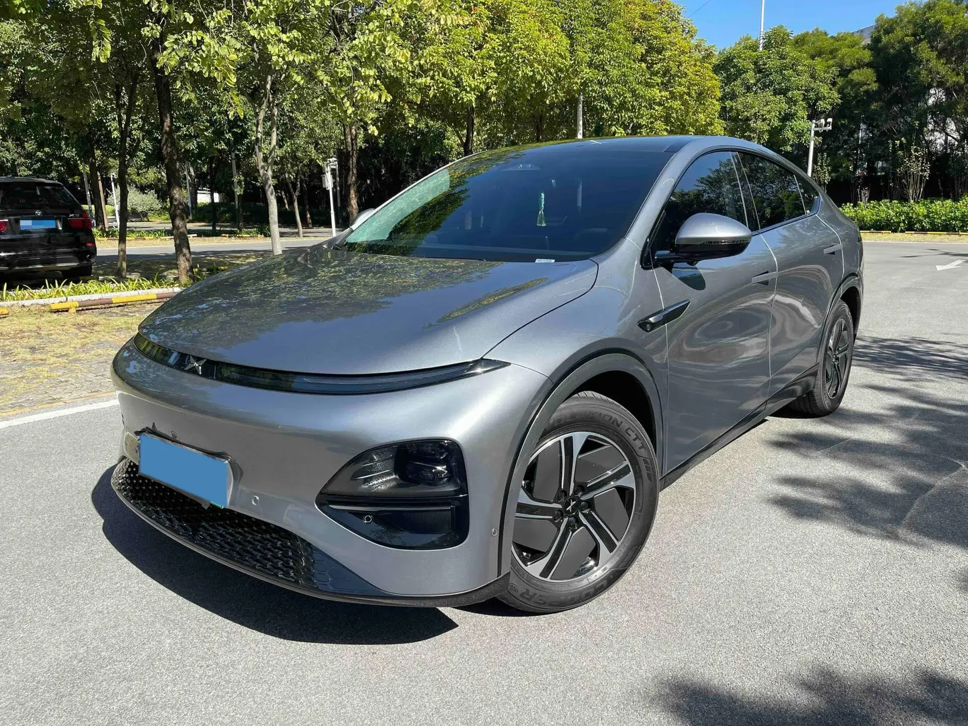 2023 XPENG G6 view 1