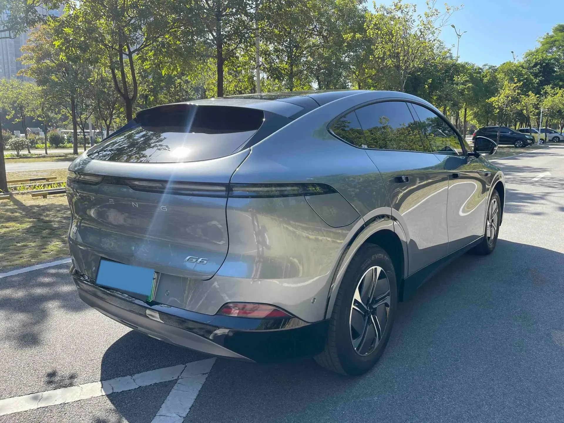 2023 XPENG G6 thumbnail 4