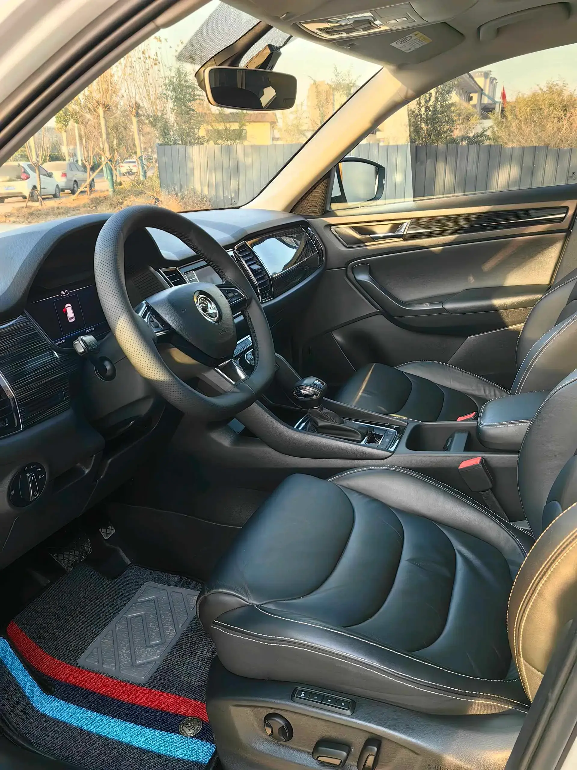 2019 SKODA KODIAK thumbnail 3