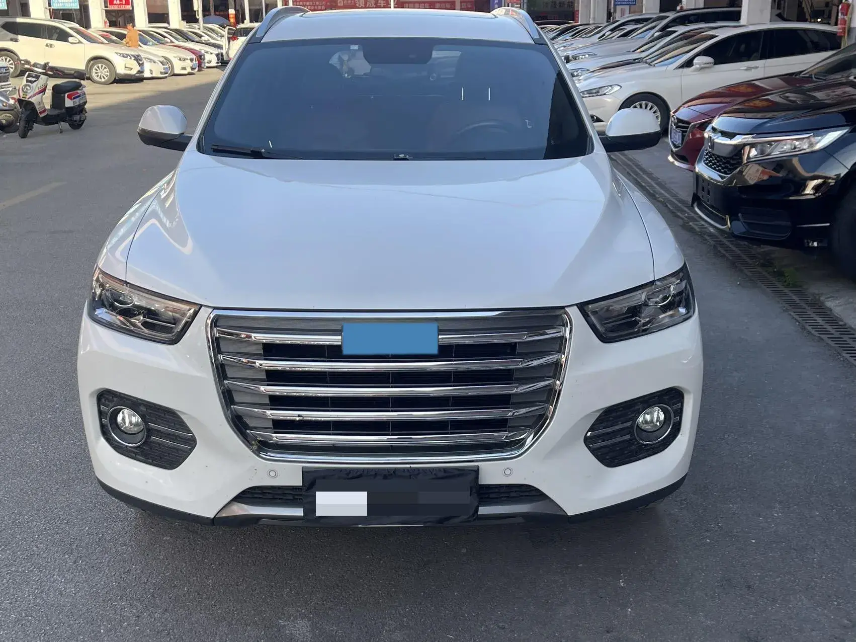 2017 HAVAL H6 thumbnail 2