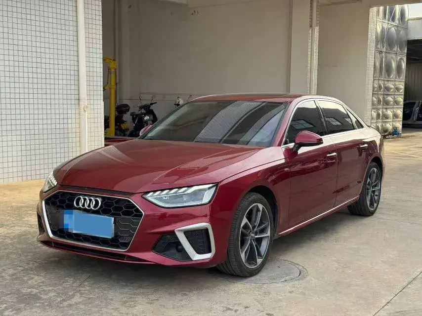 2020 AUDI A4L view 1