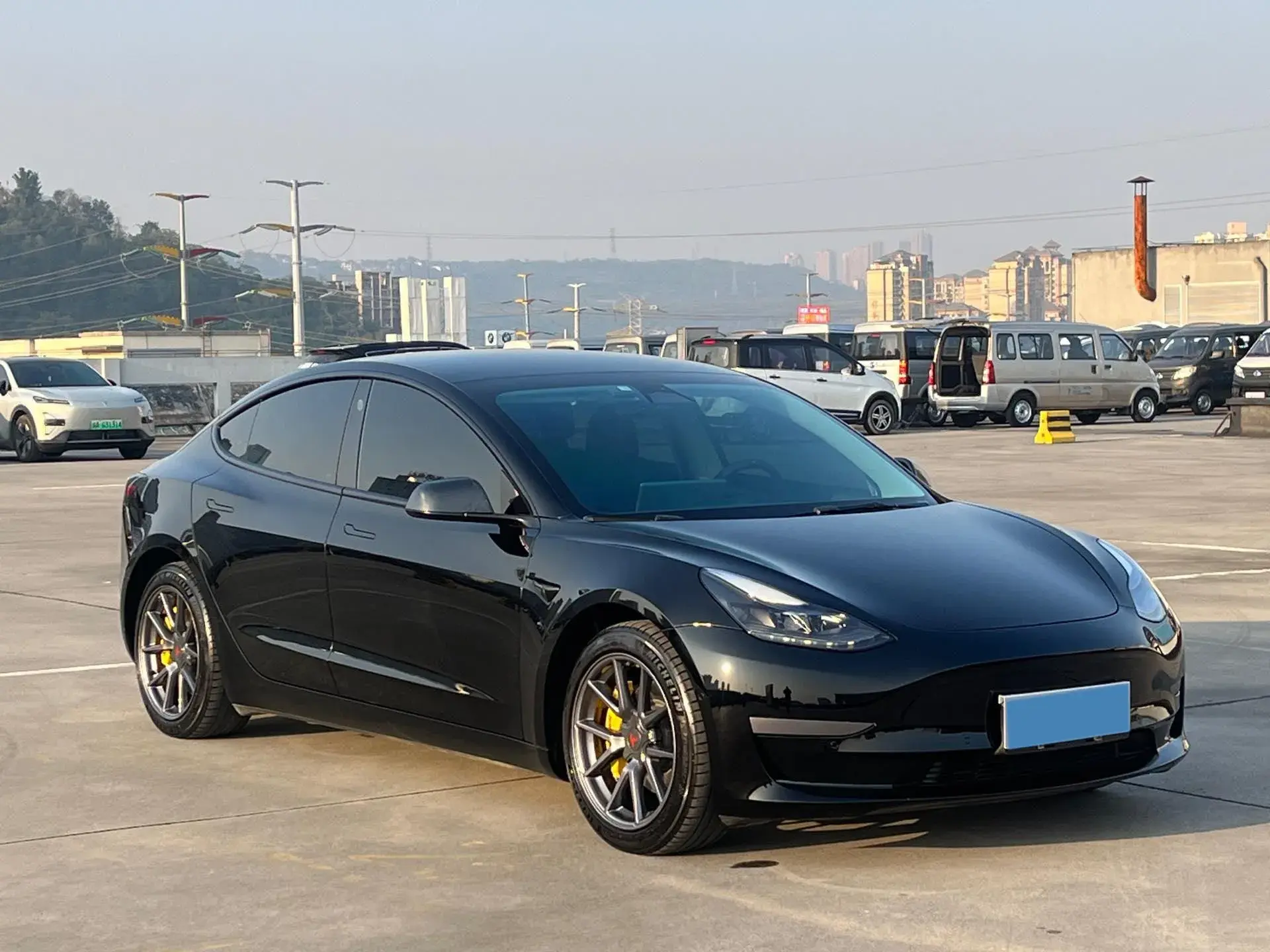 2022 TESLA MODEL thumbnail 3