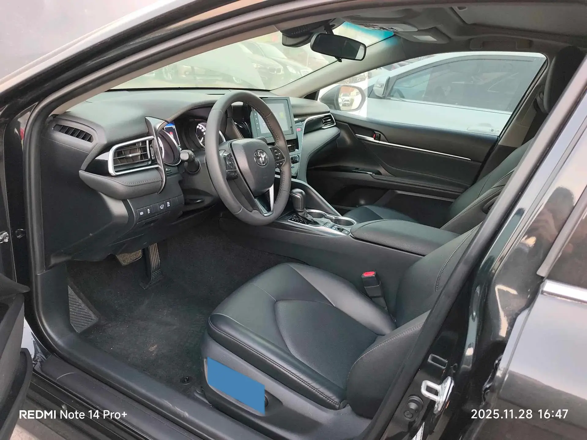 2023 TOYOTA CAMRY thumbnail 4