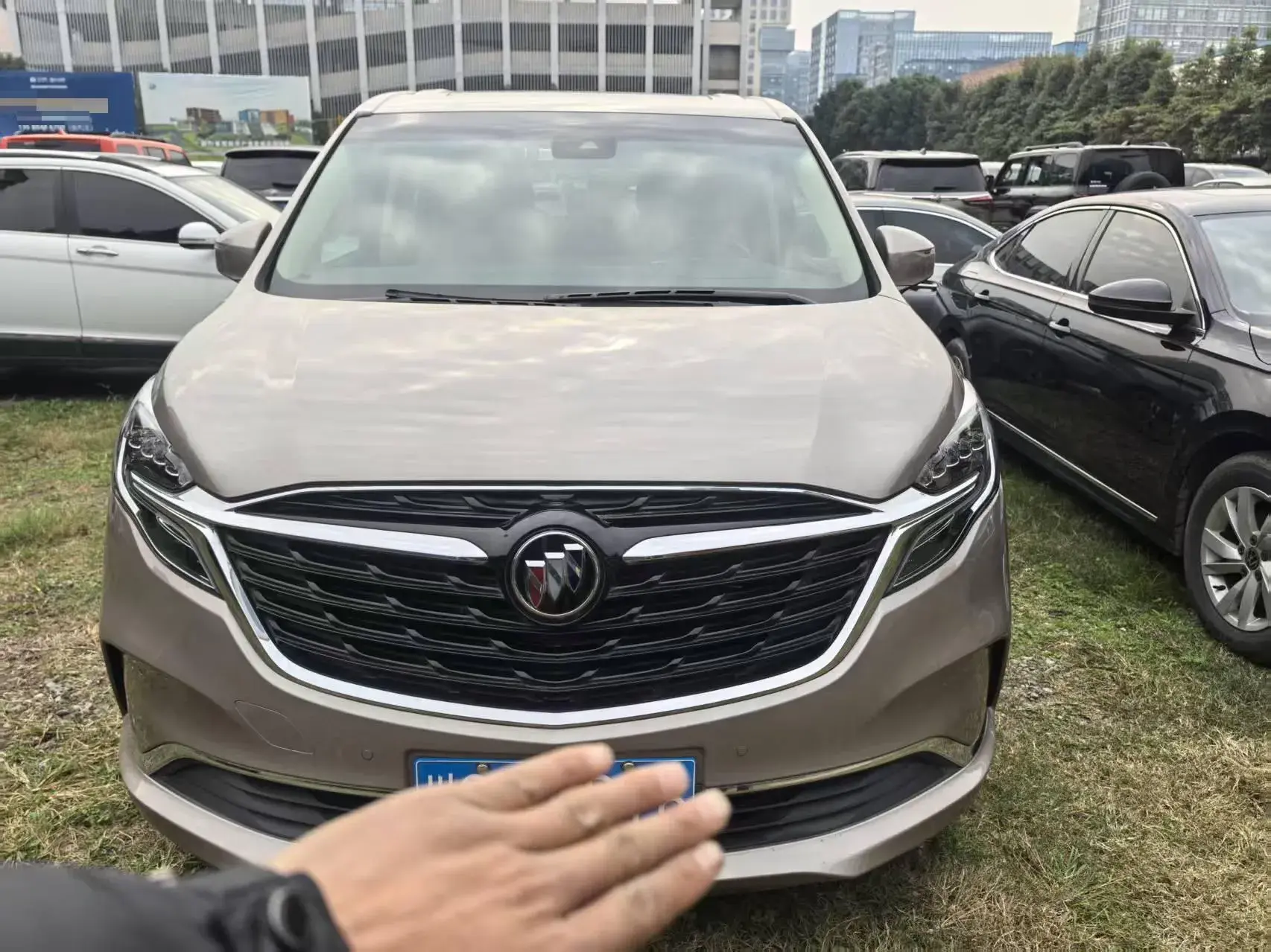 2022 BUICK GL8 thumbnail 3