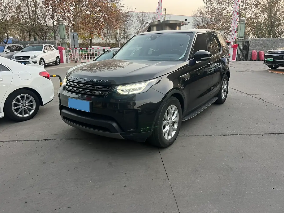 2020 Land Rover Discovery 3.0T 340HP V6 8AT