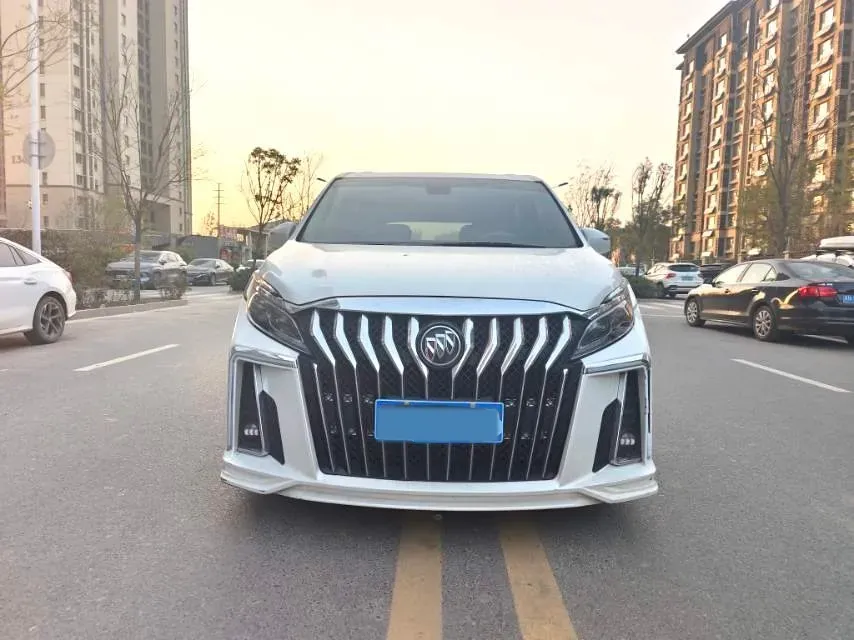 2018 Buick GL8 2.0T 260HP L4 6AT,autocango,china used car exporter,china ev exporter,chinese used car exporter,chinese used ev exporter