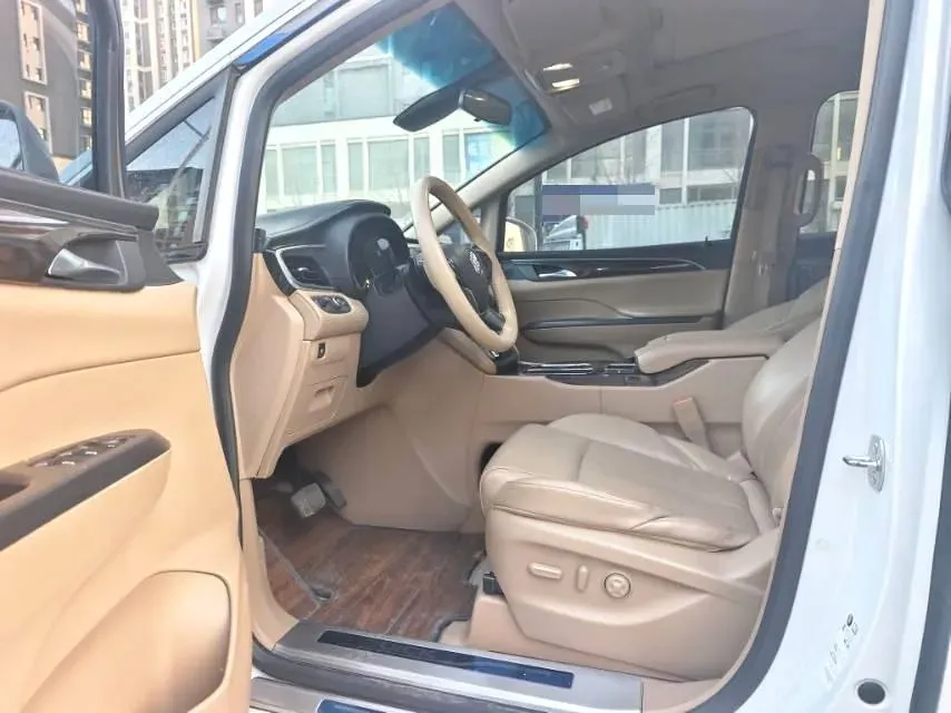 2018 Buick GL8 2.0T 260HP L4 6AT,autocango,china used car exporter,china ev exporter,chinese used car exporter,chinese used ev exporter