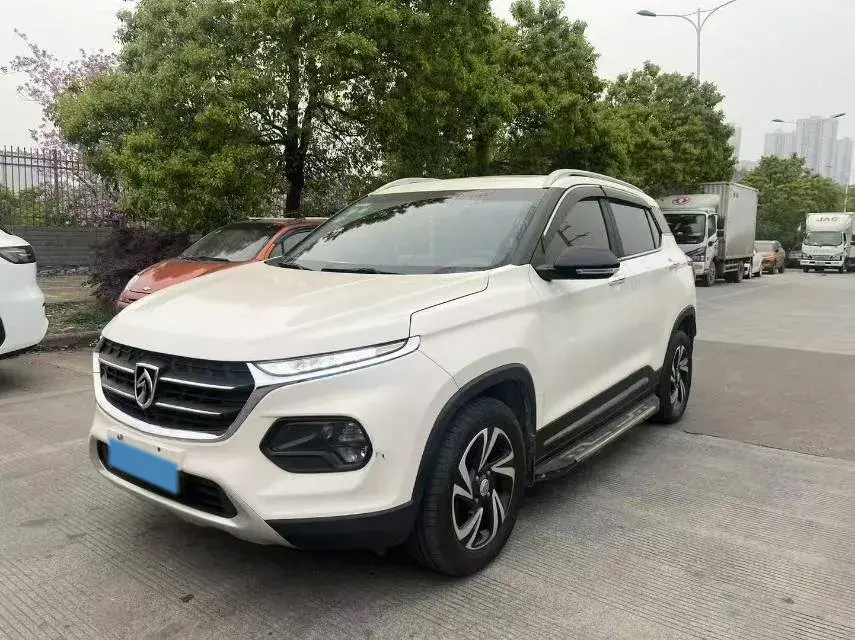 2017 BaoJun 510 1.5L 112HP L4 6MT