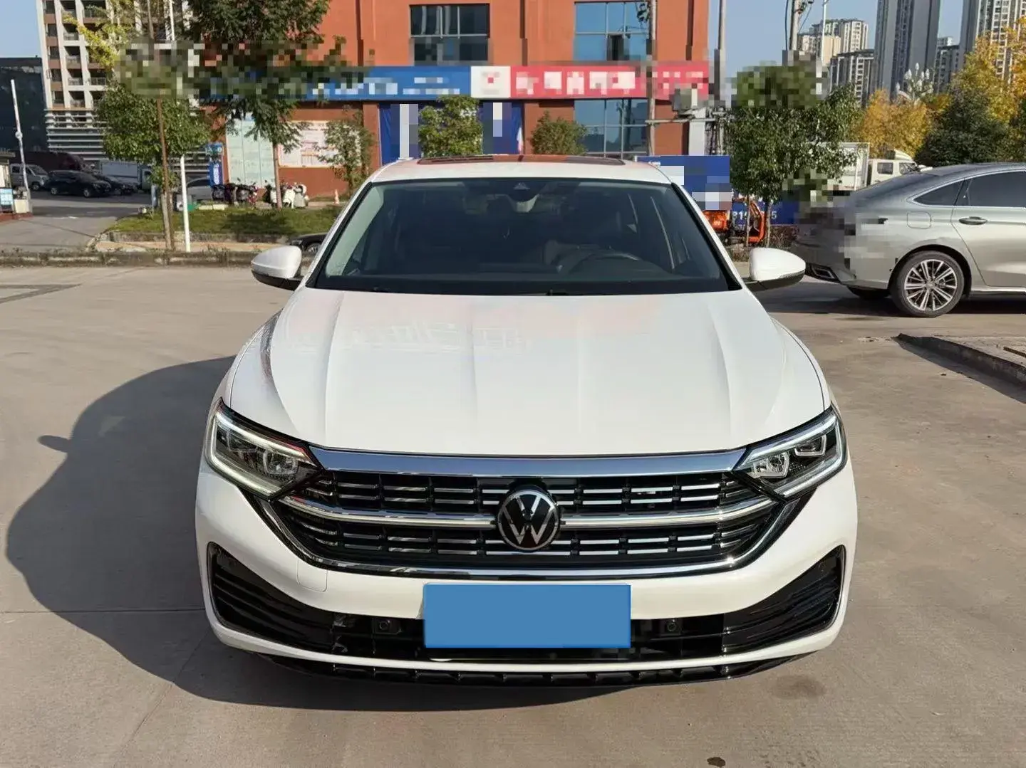 2023 VOLKSWAGEN SAGITAR thumbnail 2