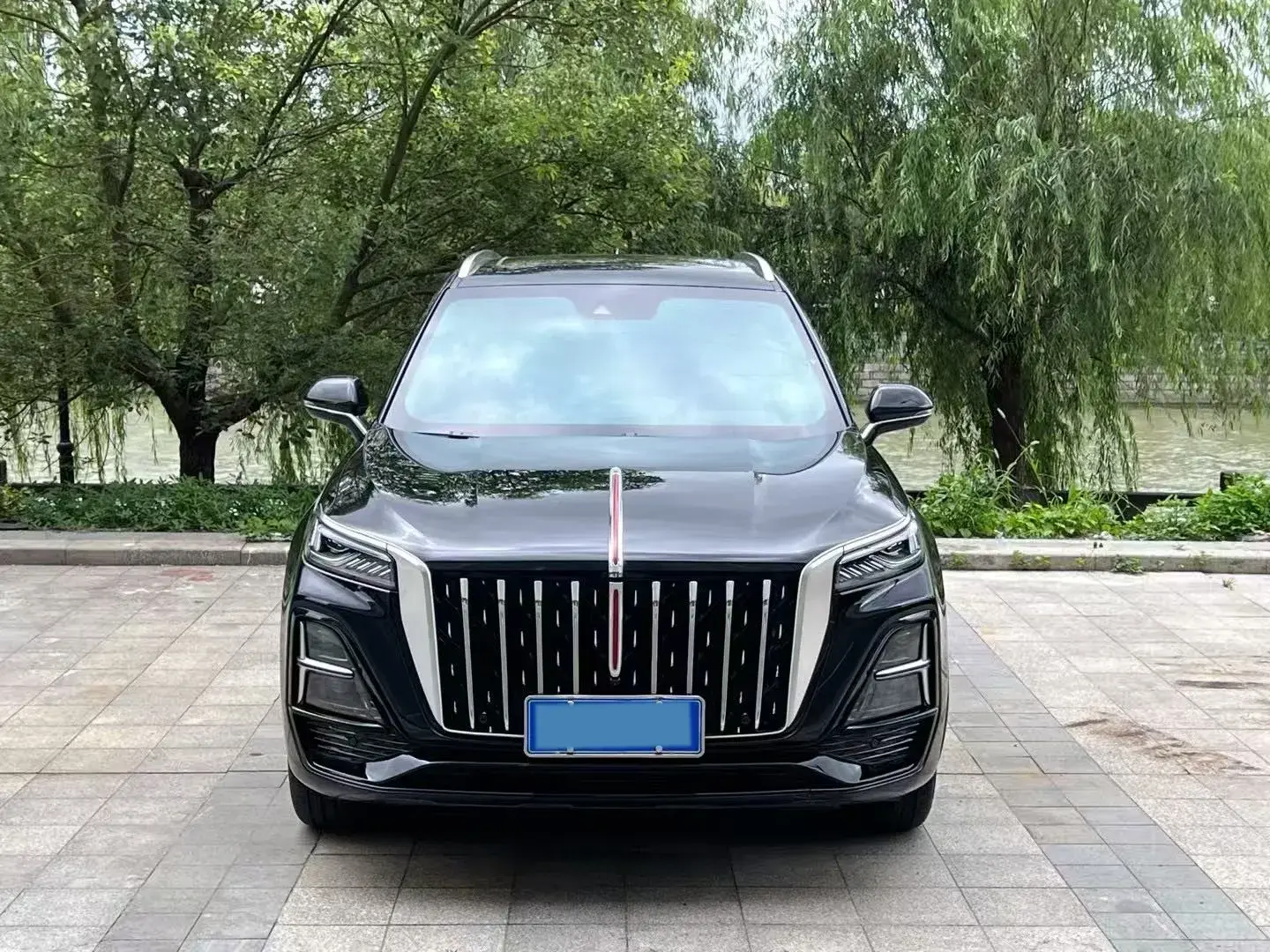 2023 HONGQI HS5 thumbnail 2