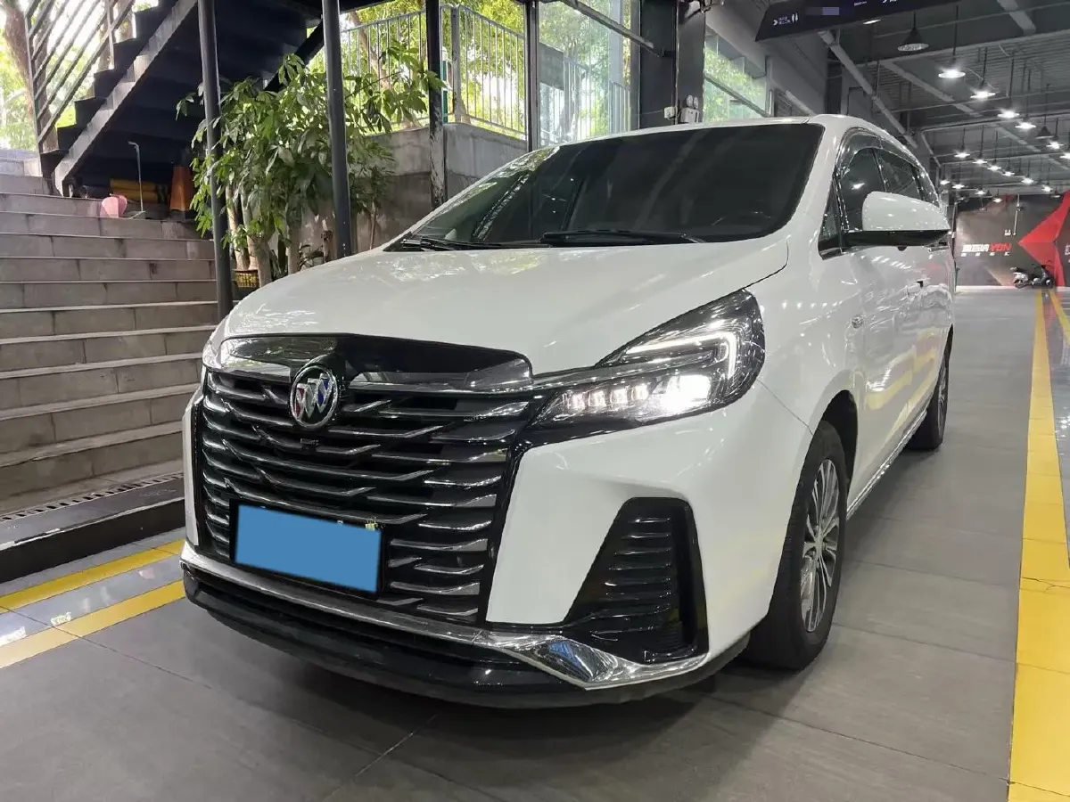 2023 Buick GL8 2.0T 237HP L4 9AT,autocango,china used car exporter,china ev exporter,chinese used car exporter,chinese used ev exporter