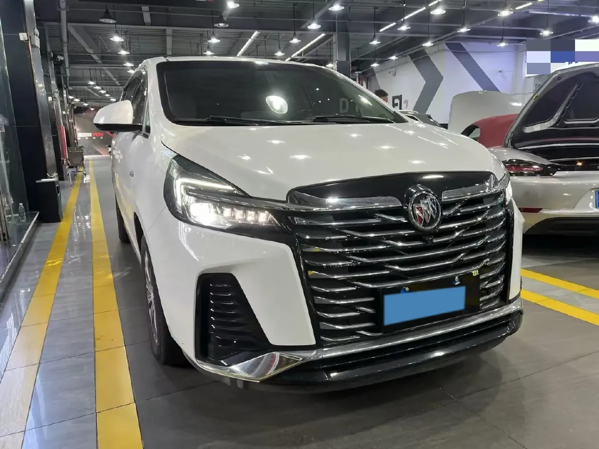 2023 Buick GL8 2.0T 237HP L4 9AT,autocango,china used car exporter,china ev exporter,chinese used car exporter,chinese used ev exporter