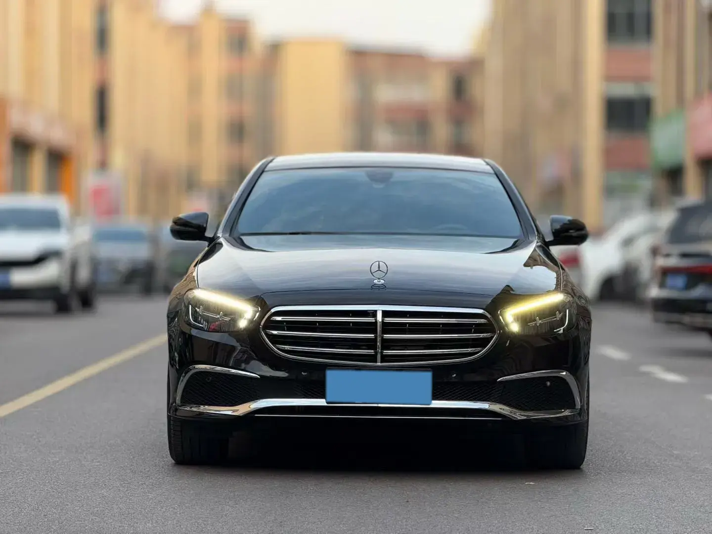 2022 MERCEDES-BENZ E thumbnail 2