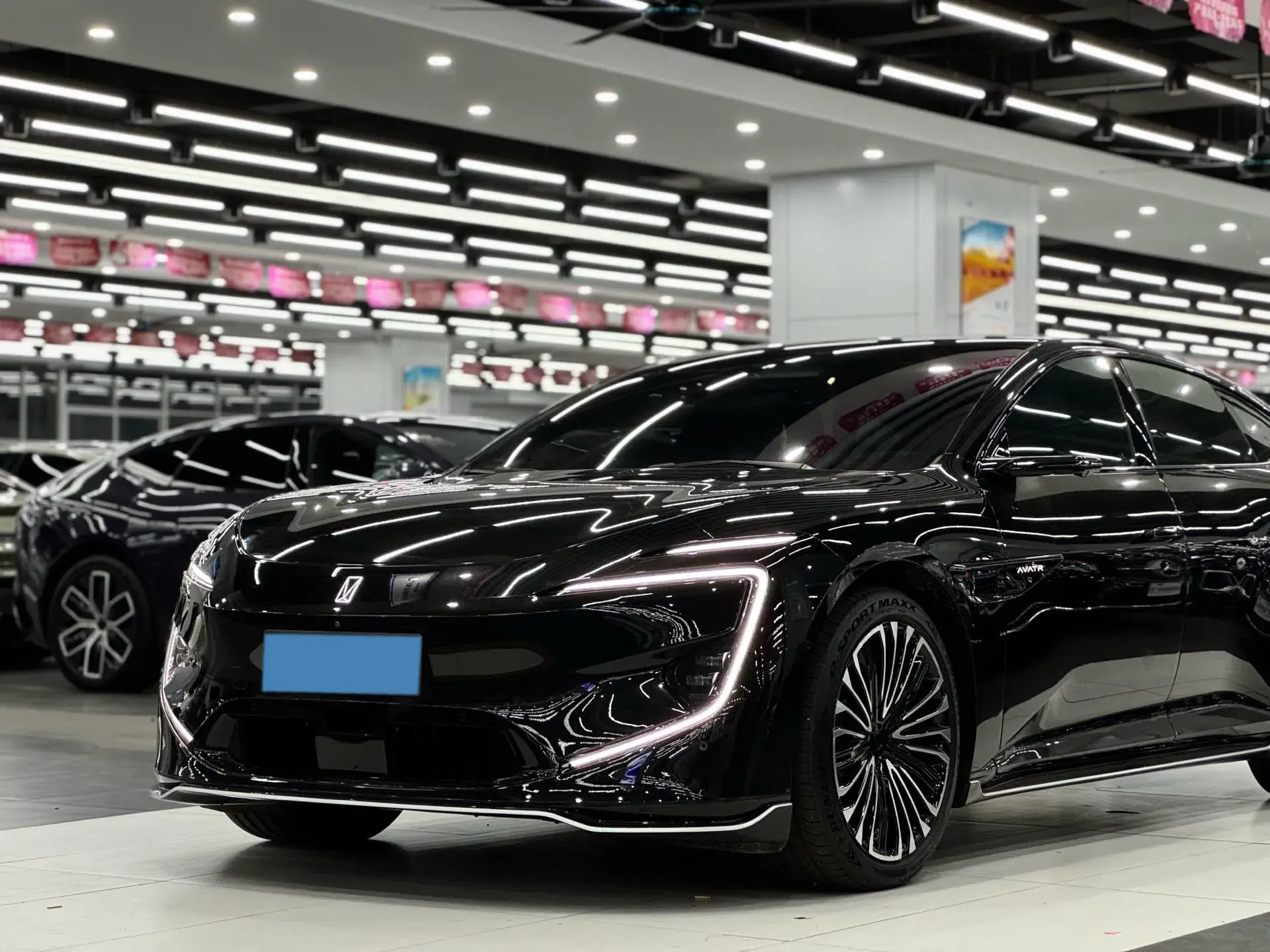 2025 AVATR 12 thumbnail 2