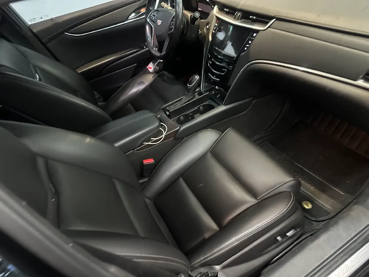 2018 Cadillac XTS 2.0T 269HP L4 6AT,autocango,china used car exporter,china ev exporter,chinese used car exporter,chinese used ev exporter