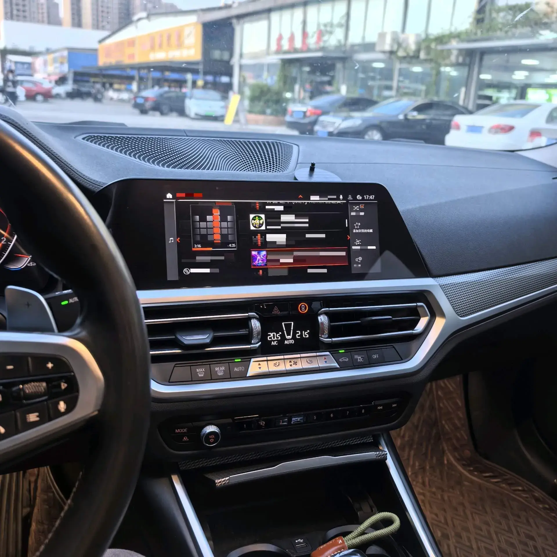 2020 BMW 3 thumbnail 3