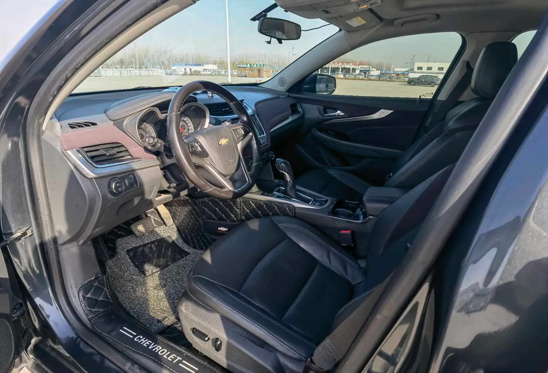 2018 CHEVROLET MALIBU thumbnail 4