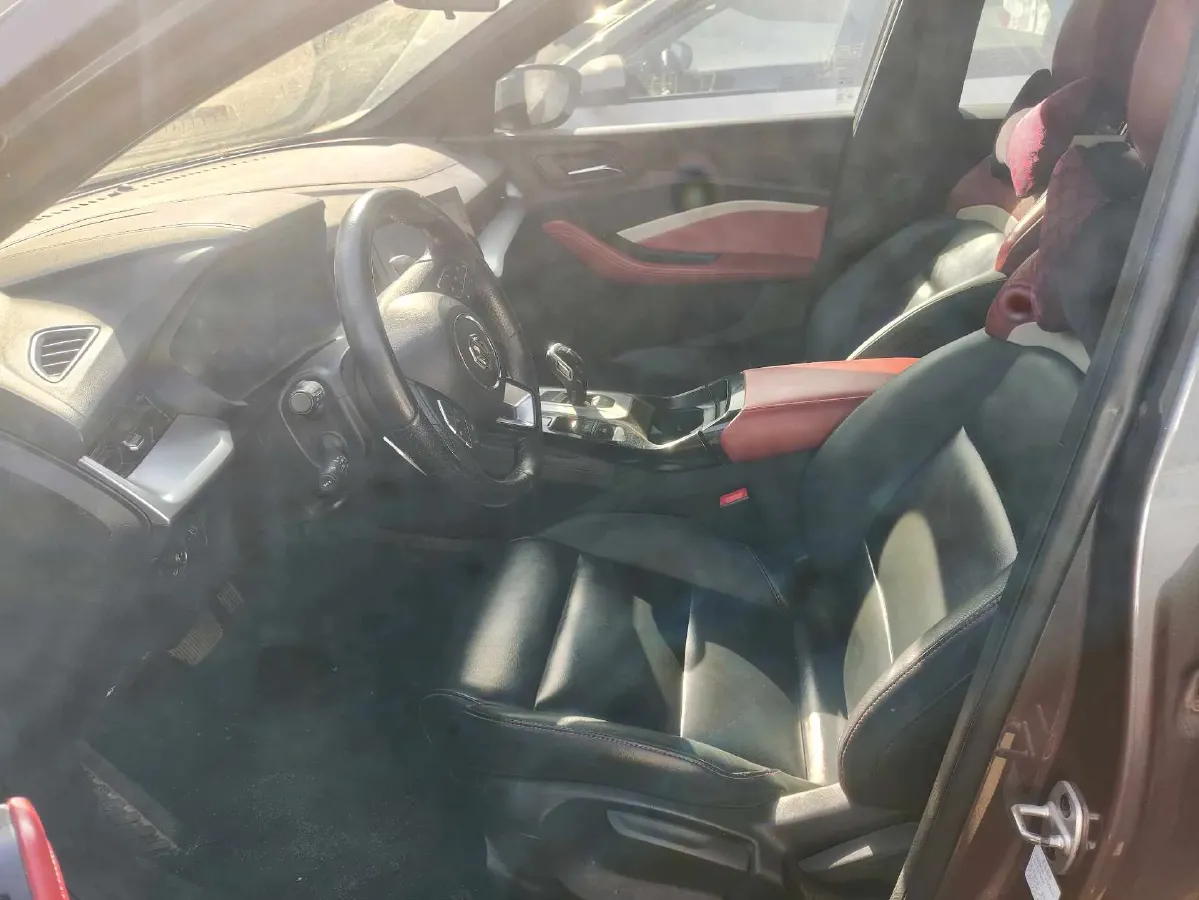 2022 MG 5 1.5T 173HP L4 7DCT,autocango,china used car exporter,china ev exporter,chinese used car exporter,chinese used ev exporter