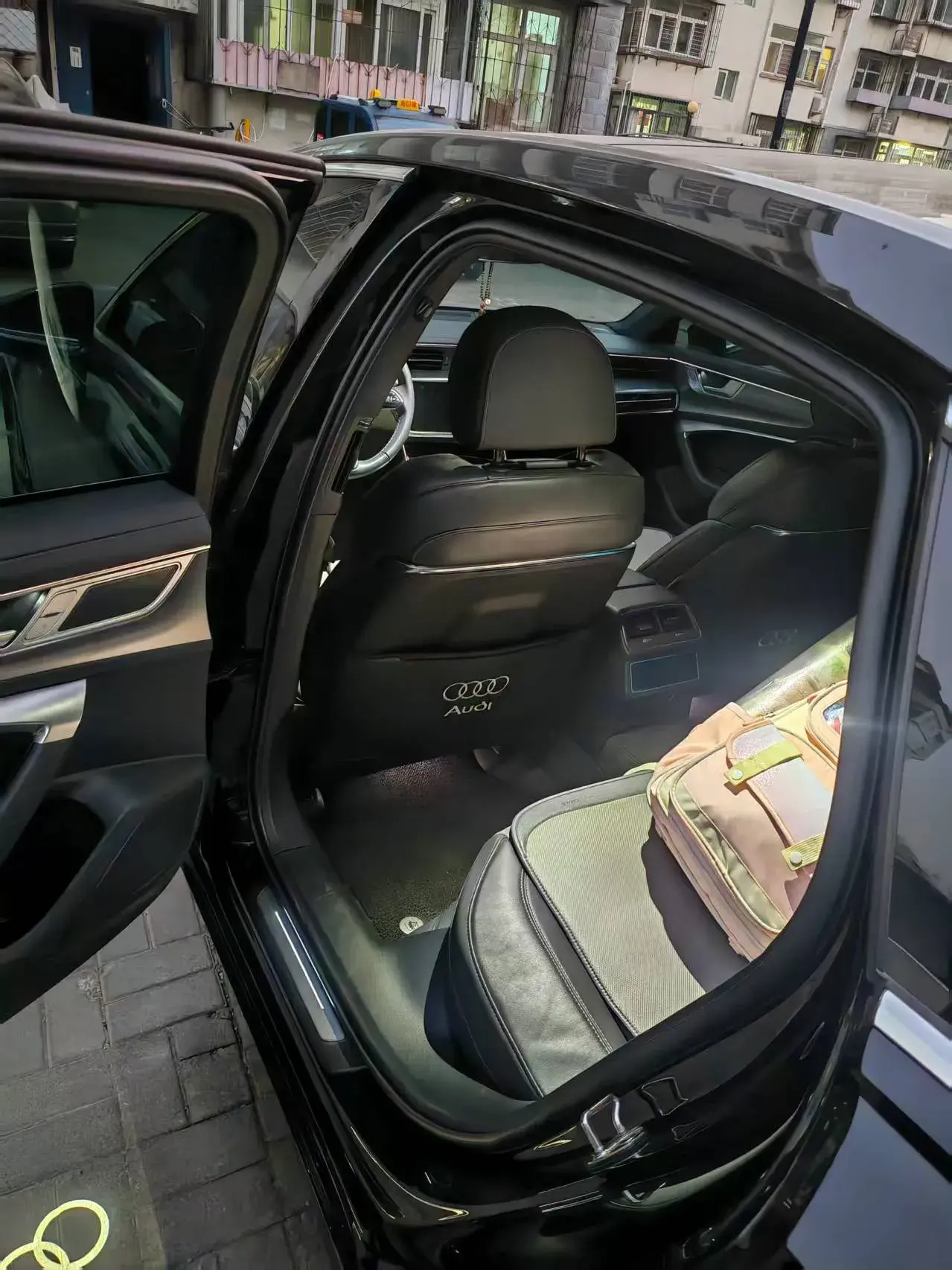 2024 AUDI A6L thumbnail 3