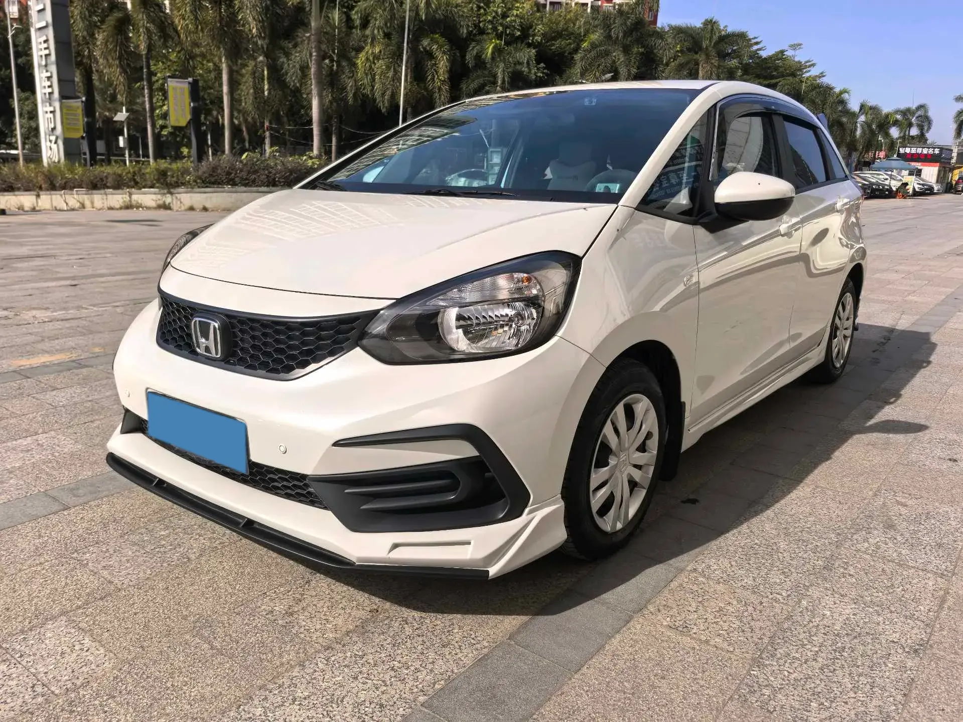 2023 HONDA FIT view 1