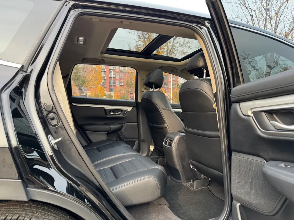 2021 Honda CR-V 1.5T 193HP L4 CVT,autocango,china used car exporter,china ev exporter,chinese used car exporter,chinese used ev exporter