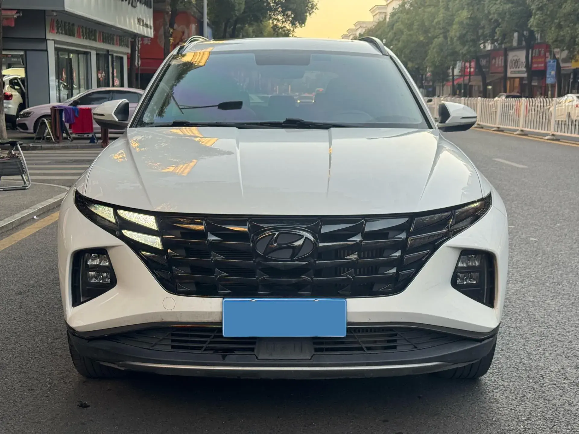 2023 HYUNDAI TUCSON thumbnail 2