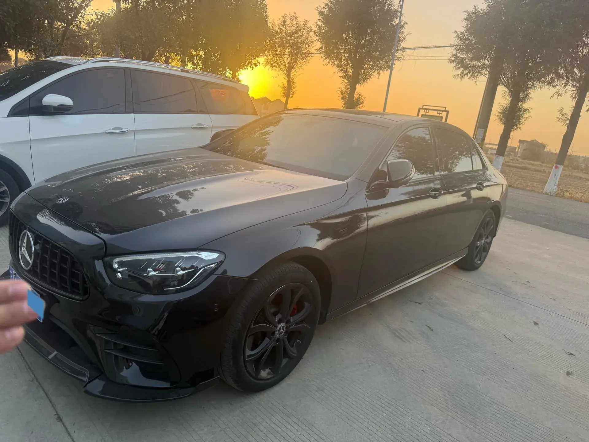 2021 MERCEDES-BENZ E view 1