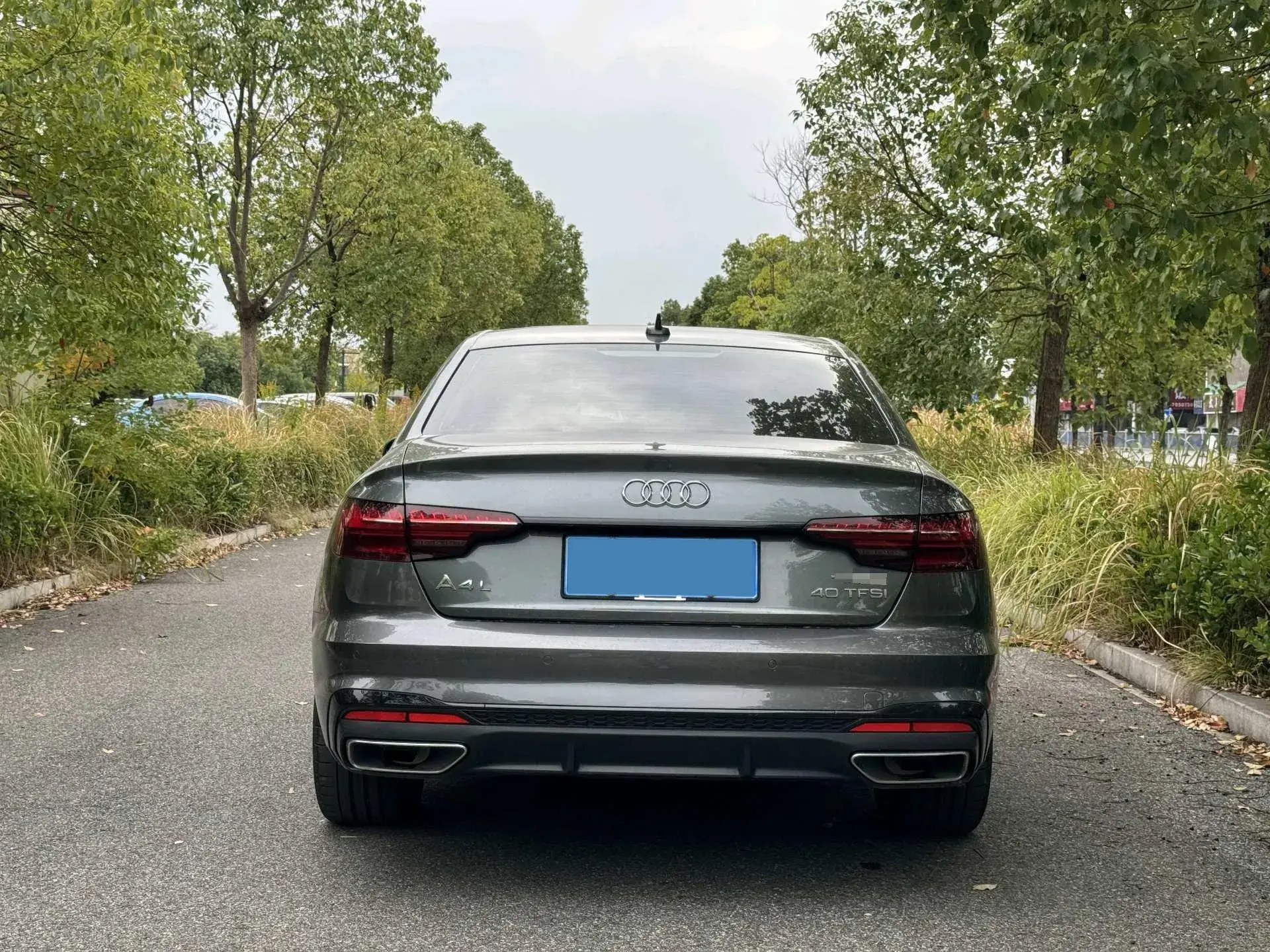 2024 AUDI A4L thumbnail 4