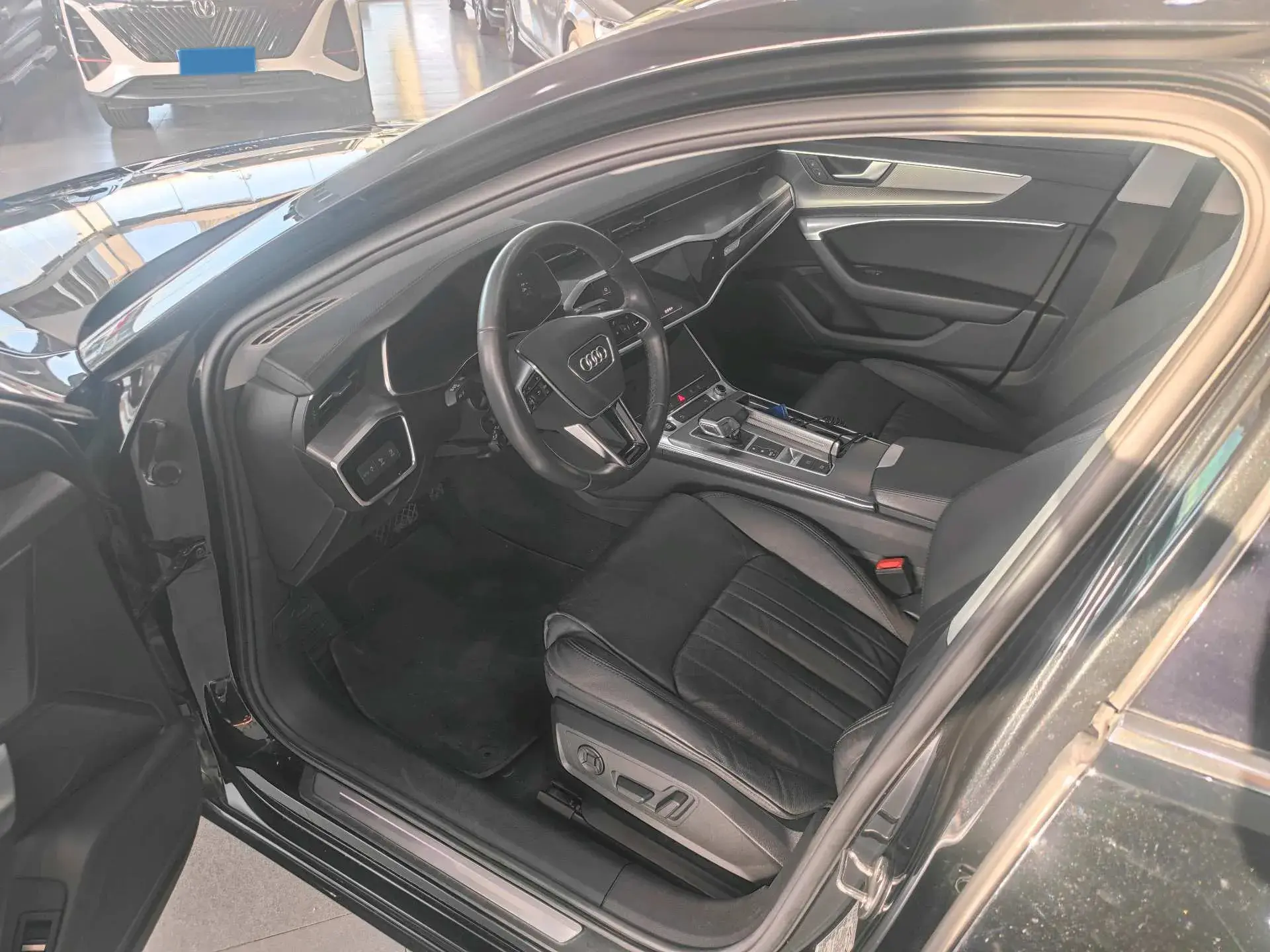 2021 AUDI A6L thumbnail 4