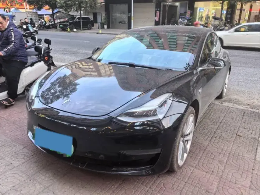 2020 TESLA MODEL view 1