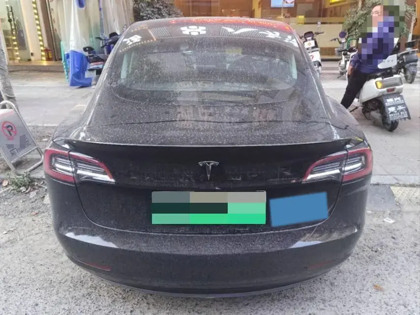 2020 TESLA MODEL thumbnail 4