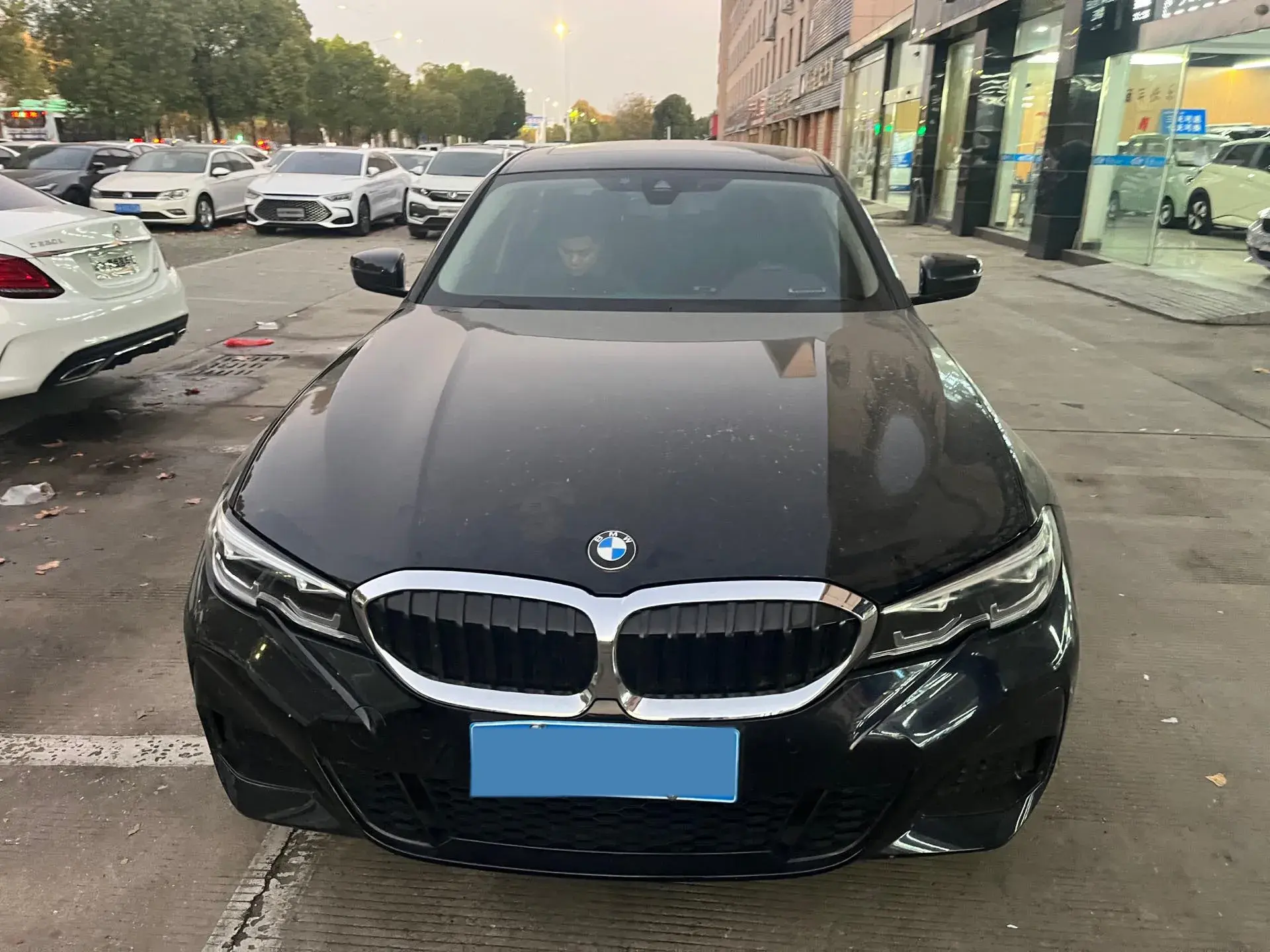 2021 BMW 3 thumbnail 2