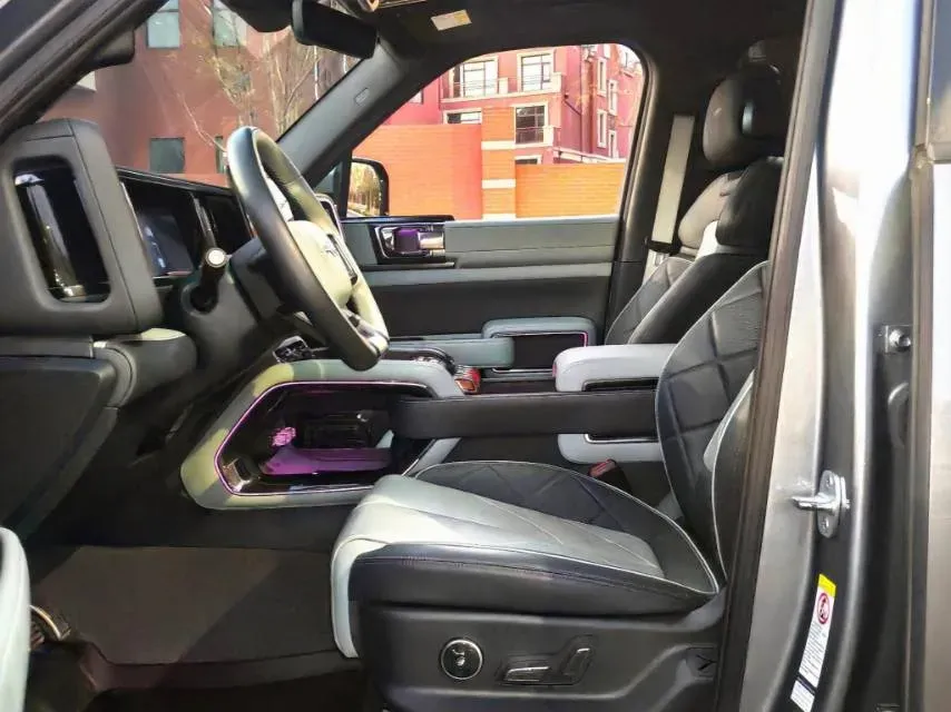 2023 FangChengBao Bao 5 1.5T 194HP L4 E-CVT PHEV 31.8KWH,autocango,china used car exporter,china ev exporter,chinese used car exporter,chinese used ev exporter