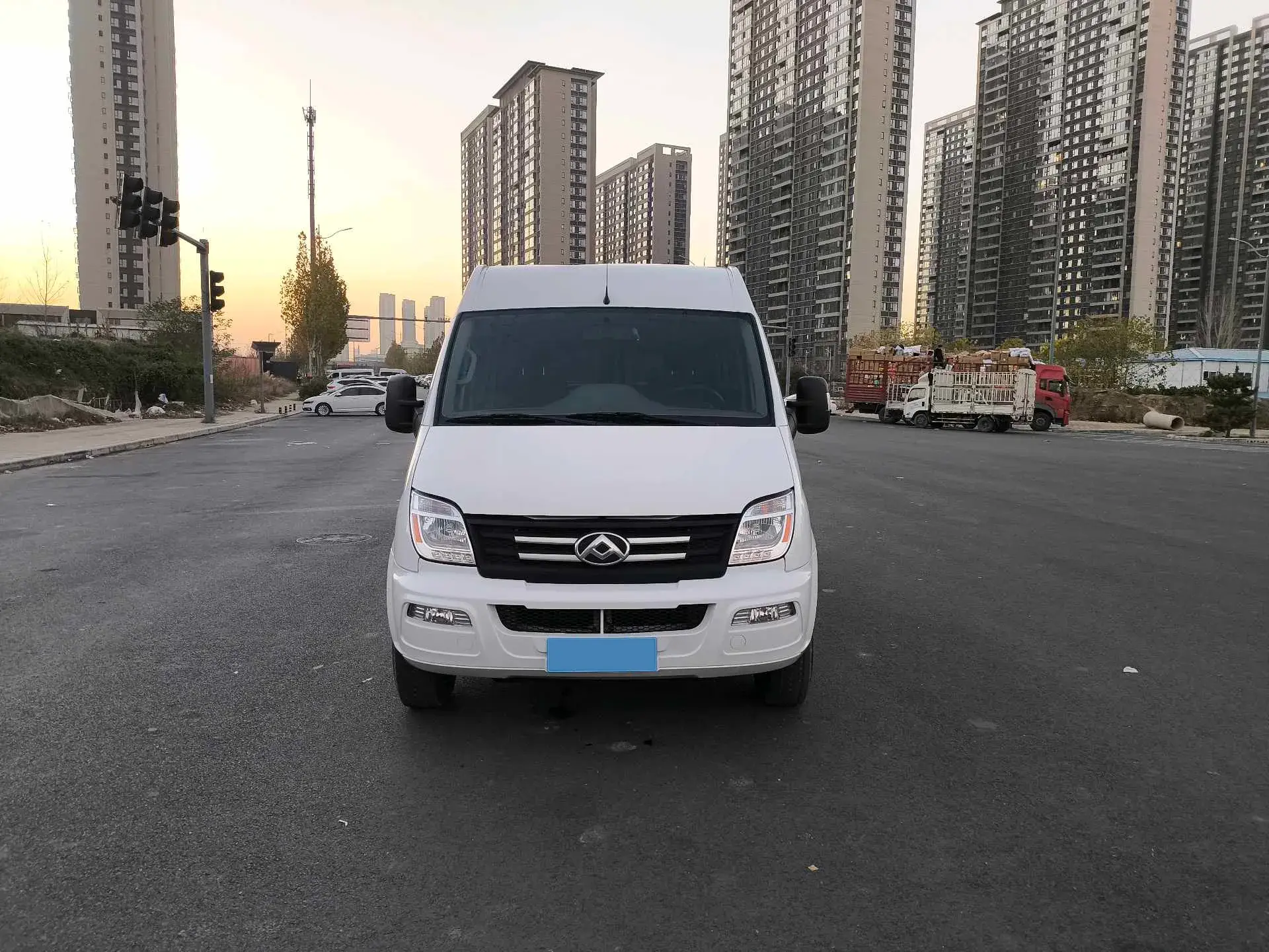 2020 MAXUS XINTU thumbnail 2