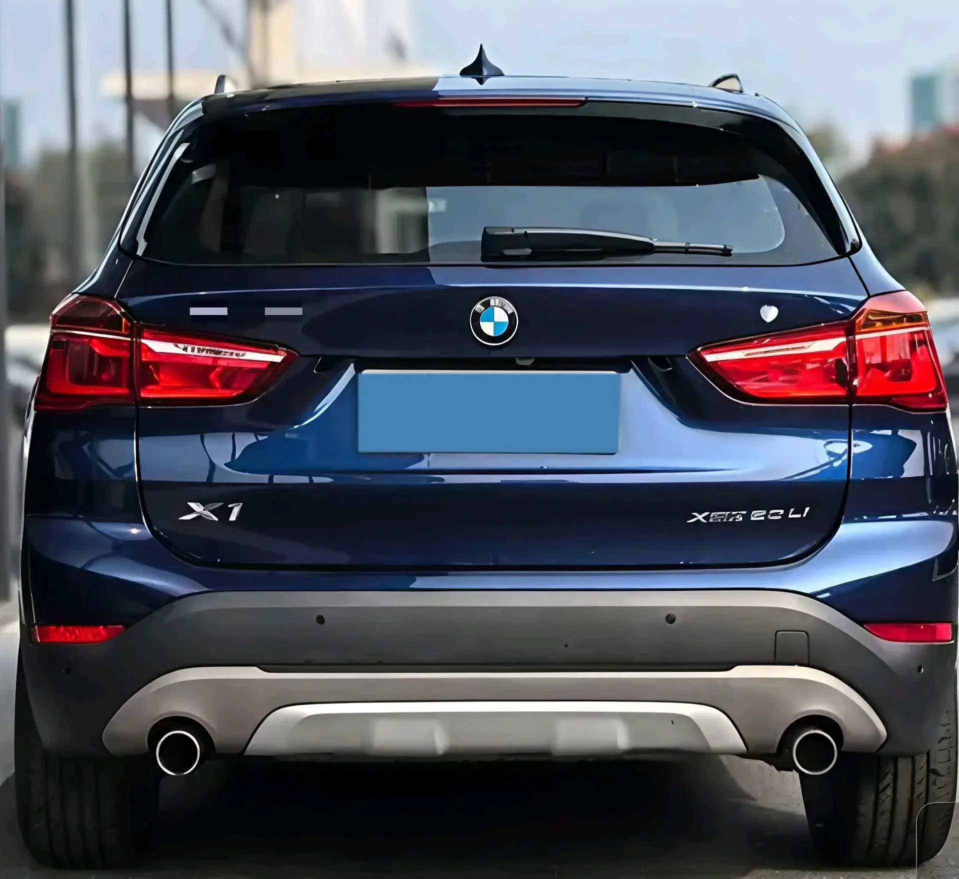 2021 BMW X1 thumbnail 2