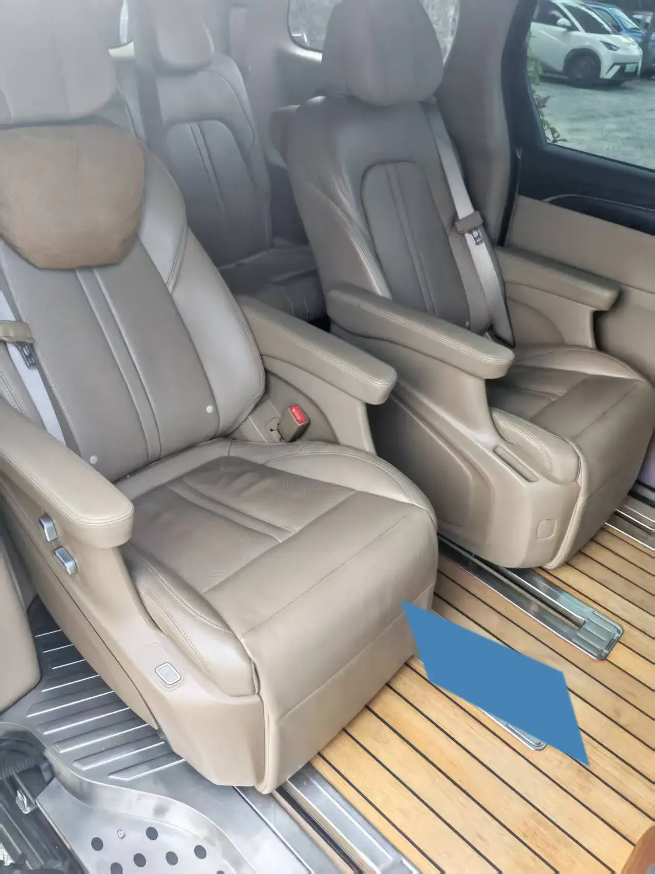 2020 BUICK GL8 thumbnail 3