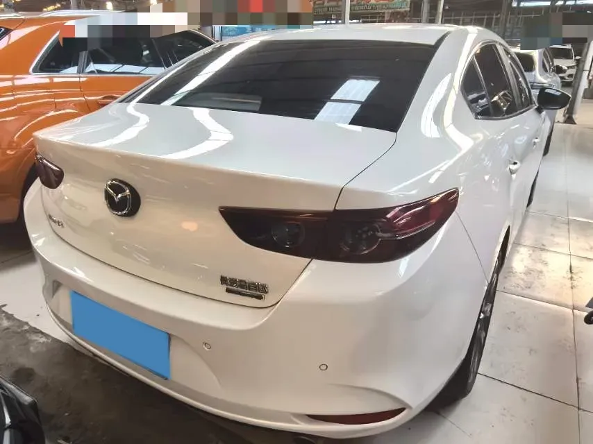 2021 Mazda 3 Axela 2.0L 158HP L4 6AT,autocango,china used car exporter,china ev exporter,chinese used car exporter,chinese used ev exporter
