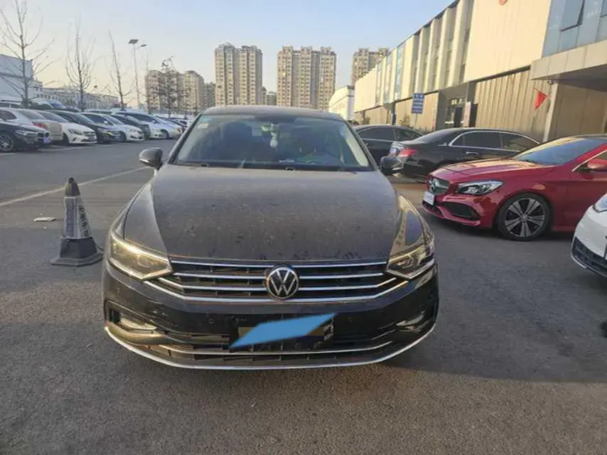 2020 VOLKSWAGEN MAGOTAN thumbnail 2