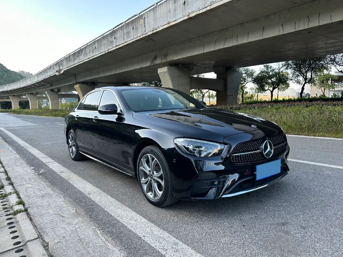2021 Mercedes-Benz E Class 2.0T 258HP L4 9AT,autocango,china used car exporter,china ev exporter,chinese used car exporter,chinese used ev exporter